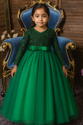 Yeşil Kız Çocuk Özel Gün Elbisesi – Parlak Payetli Abiye